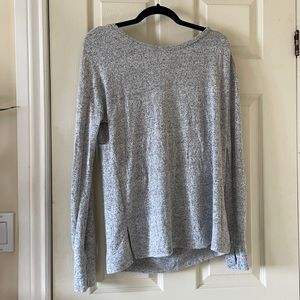 C’est moi athleisure lounge top with back cutouts